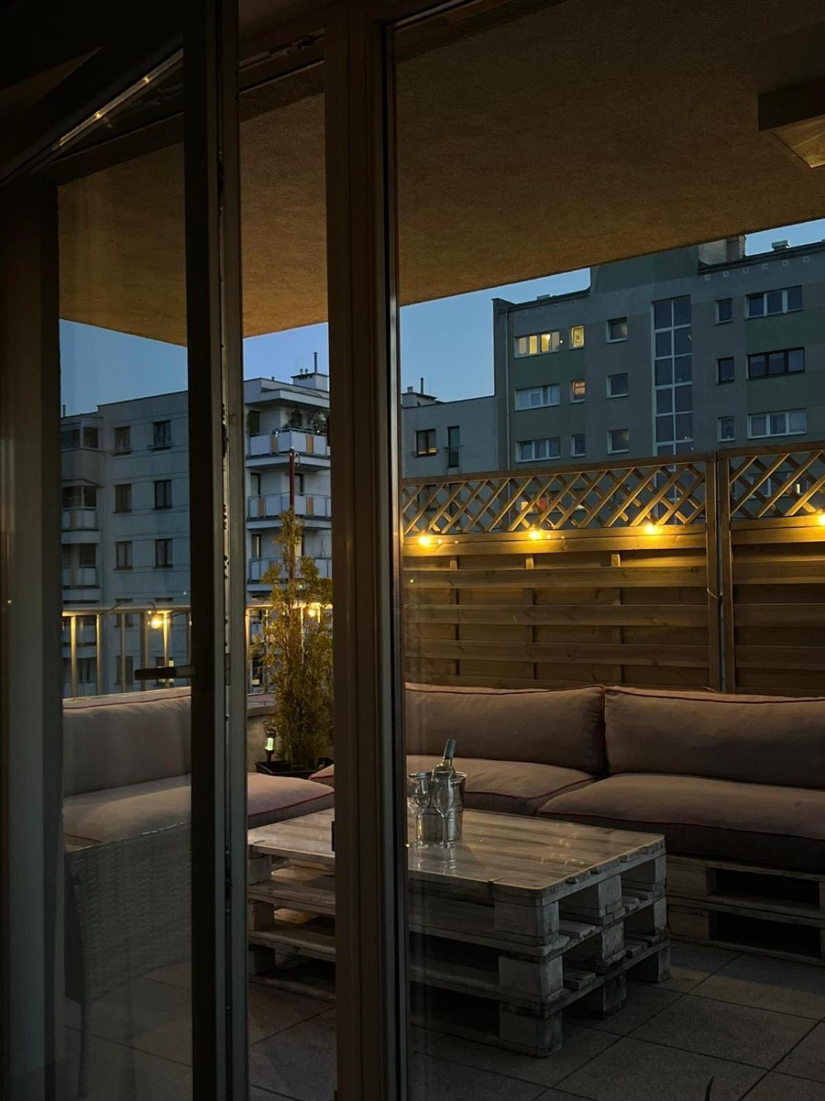 Apartament Ksiecia Janusza Варшава Экстерьер фото
