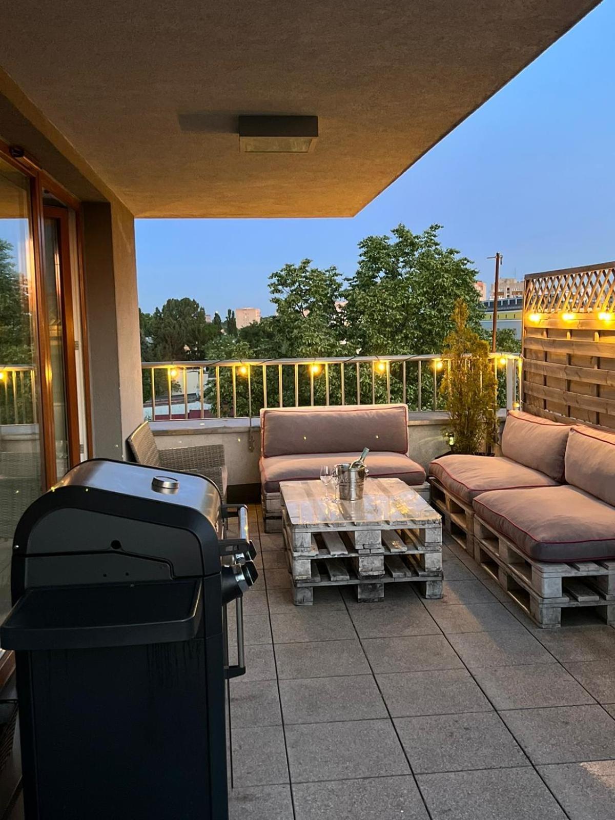 Apartament Ksiecia Janusza Варшава Экстерьер фото